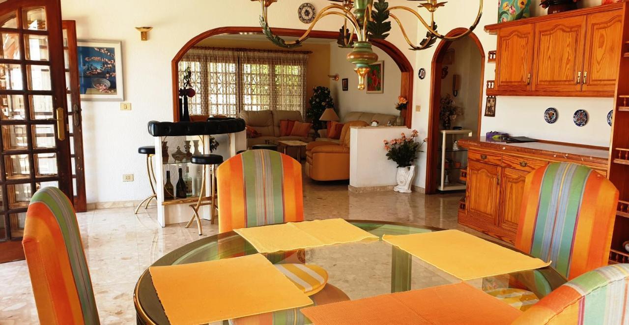Sunny House With Private Pool And Sea View Villa Costa Adeje  Exteriör bild