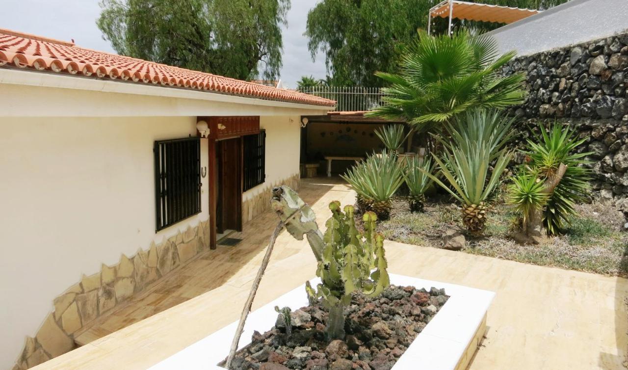 Sunny House With Private Pool And Sea View Villa Costa Adeje  Exteriör bild